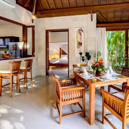 Heart Of Seminyak, 2Br, Sleeps 4, Walk To Bintang Villa Eksteriør billede