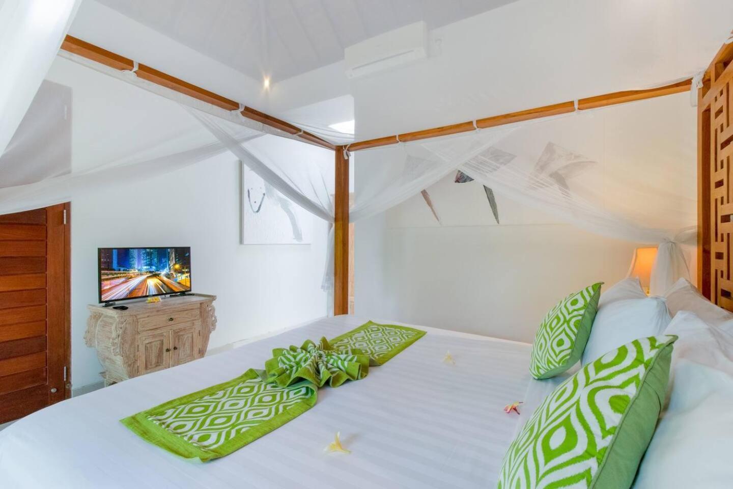 Heart Of Seminyak, 2Br, Sleeps 4, Walk To Bintang Villa Eksteriør billede