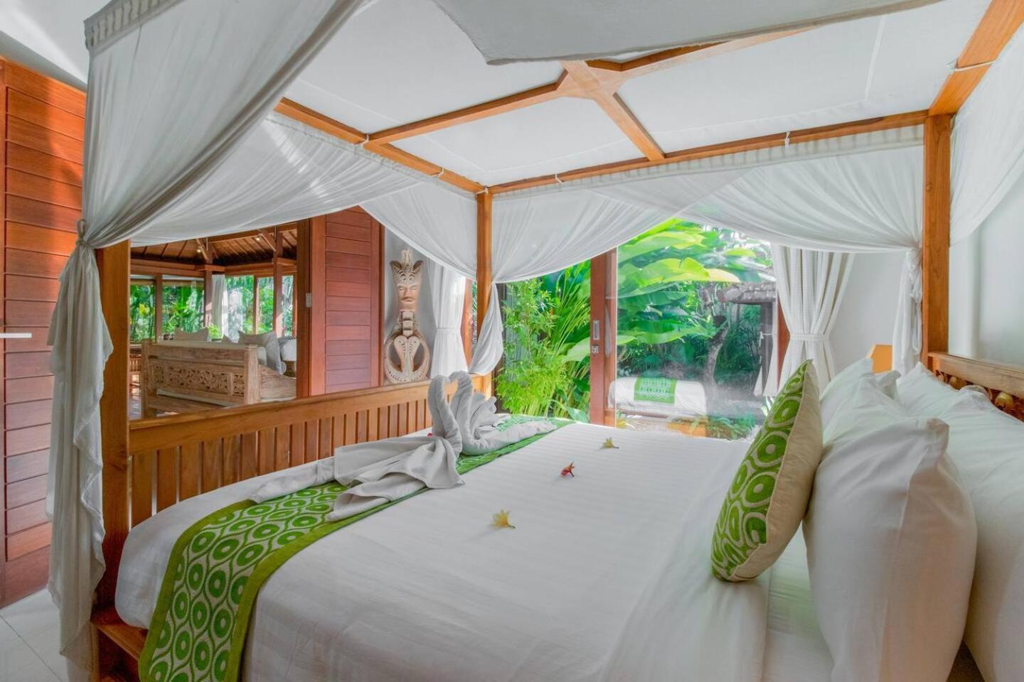 Heart Of Seminyak, 2Br, Sleeps 4, Walk To Bintang Villa Eksteriør billede